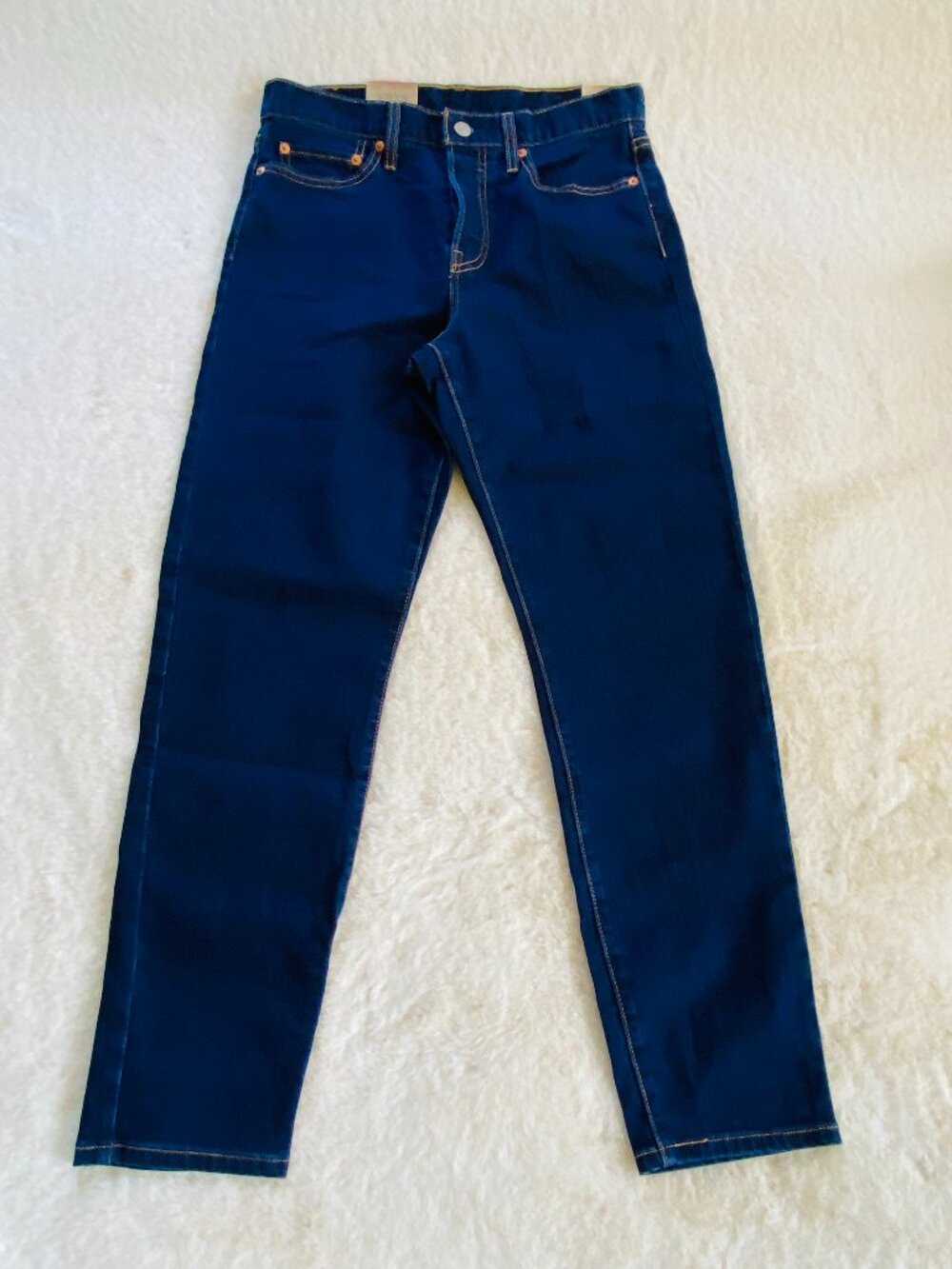 Levi's Wedgie Fit Jeans size 29 dark rinse straight slim button fly (irregular)